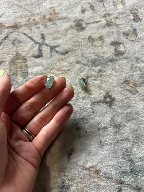 Kendra Scott Light Seafoam Oval Stud Earrings